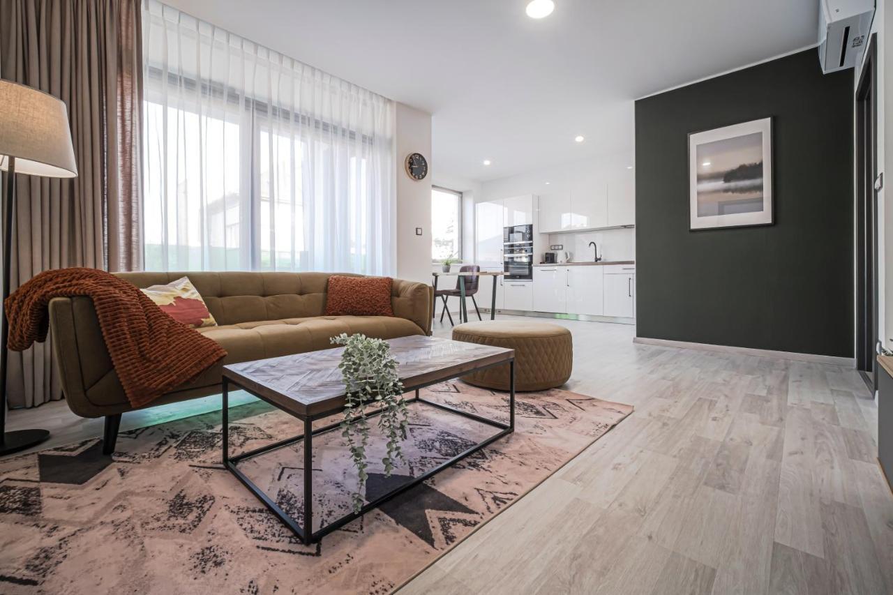 Grunt Apartments Млада-Болеслав Экстерьер фото