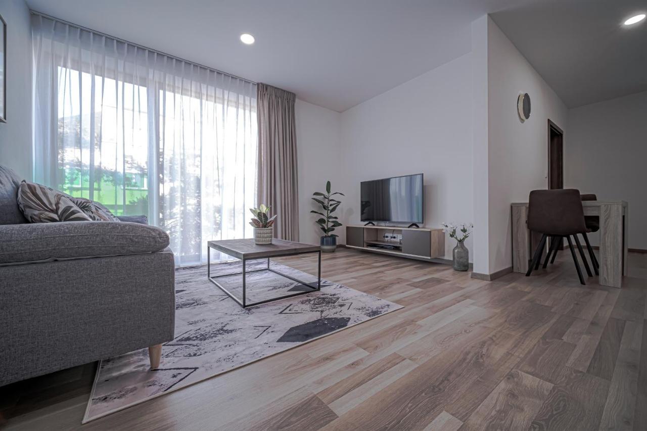 Grunt Apartments Млада-Болеслав Экстерьер фото